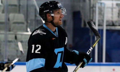 Ряд игроков клуба КХЛ ушли на карантин перед матчем с командой экс-тренера «Барыса» Скабелки