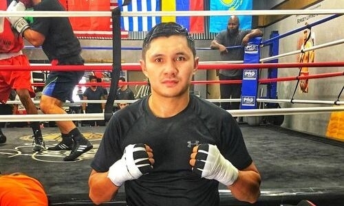 Аблайхан Хусаинов продолжает подготовку к бою с россиянином. Видео