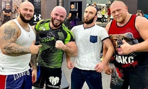 «Ножки у него летят!». Магомед Исмаилов показал видео спарринга с рэпером Джиганом