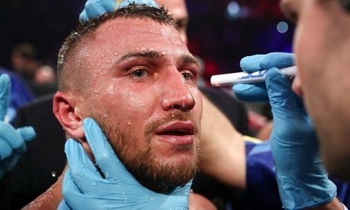 «Его ведь не нокаутировали». Экс-чемпион мира из России озвучил Ломаченко путь к возвращению своих титулов