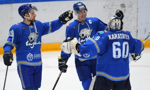 «От всей души». «Барыс» обратился к своему голкиперу