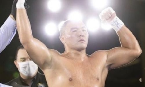 Казахстанский нокаутер-тяжеловес узнал имя соперника по следующему бою 