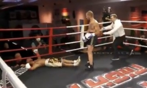 Немецкого нокаутера впервые вырубили в титульном бою. Видео нокаута