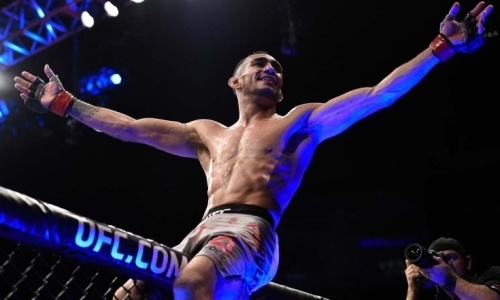 «Скоро увидимся, тупица». Фергюсон оскорбил Нурмагомедова