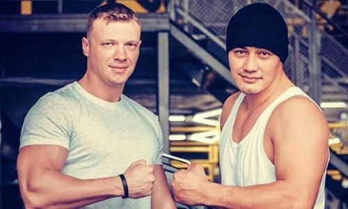 Казахстанский супертяж возобновил тренировки после срыва титульного боя. Фото