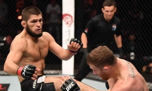 «Он размяк». Нурмагомедов раскрыл своему тренеру решающий удар в бою против Гэтжи