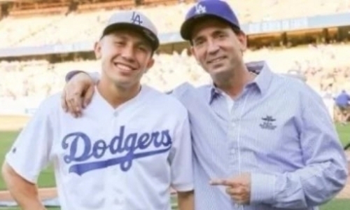 Промоутер Головкина обратился к чемпионам Мировой Серии бейсбола и отметил вклад GGG