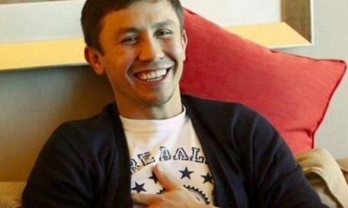 Непобежденный экс-чемпион мира с 36 победами и 29 нокаутами ждет, пока 38-летний Головкин еще постареет