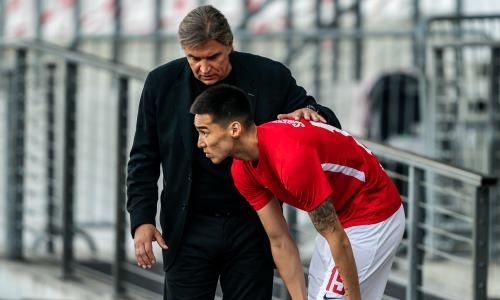 Европейский клуб сенсационно проиграл аутсайдеру после замены забившего дебютный гол казахстанца
