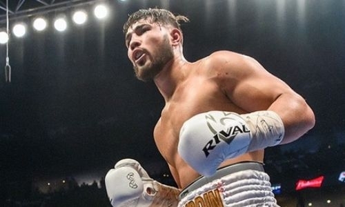 Садриддин Ахмедов озвучил срок следующего боя и показал видео подготовки