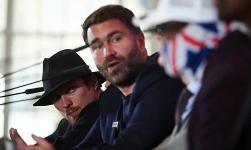 «Меня буквально трясло». Эдди Хирн подсчитал победные раунды Чисоры в бою с Усиком