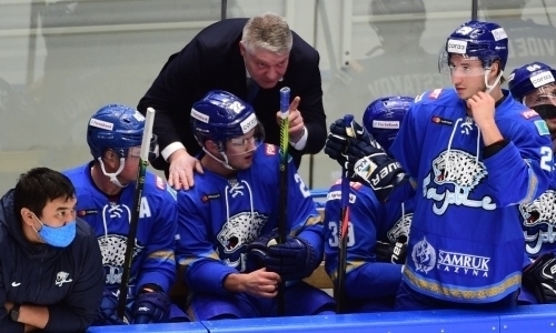 «Мы уже обжигались на этом». Юрий Михайлис обозначил главную задачу «Барыса» на матч КХЛ с «Динамо» Рига