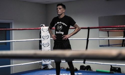 Вечер бокса с титульным боем Турсынбая Кулахмета лишился главного поединка