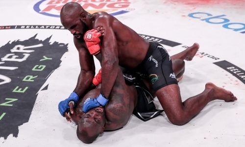 Бывшая звезда UFC дебютировал в Bellator крутым нокаутом в главном бою турнира. Видео