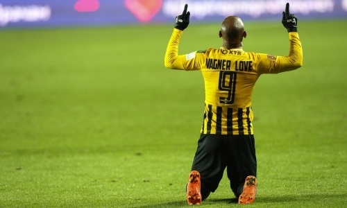 Вагнер Лав официально продлил контракт с «Кайратом». Стали известны условия