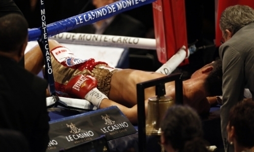 «С тех пор никто не называл его имя». Видео нокаута, которым Геннадий Головкин удивил мир