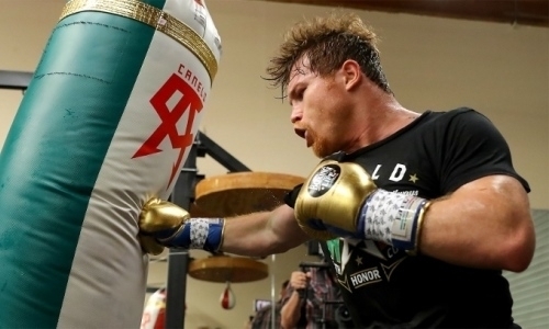 Объявлена дата боя «Канело» перед финалом трилогии с Головкиным