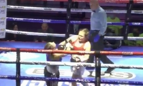 Боксерша улетела за канаты после брутального нокаута в первом бою на профи-ринге. Видео