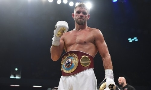 Сондерс присоединился к Фьюри в пожелании поражения Кулахмету в бою за титул WBC. Видео