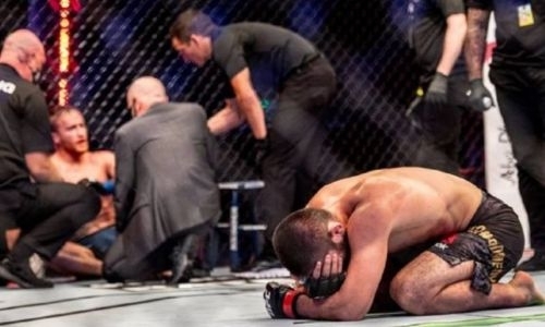 Минаков прокомментировал высказывание Тактарова о договорном характере боя Хабиб — Гэтжи