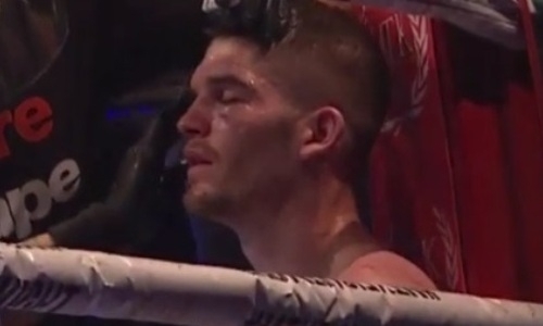 Казахстанский боксер заставил соперника плакать в раздевалке