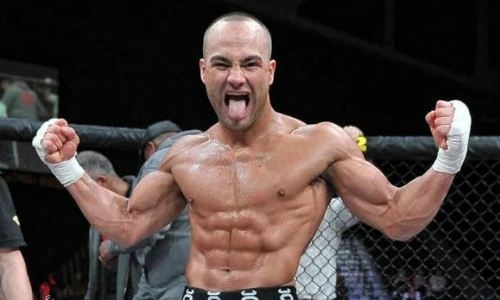 Эдди Альварес объяснил отказ от боя с Хабибом Нурмагомедовым