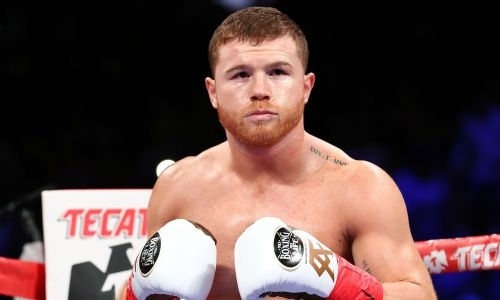 «Нокаут в поздних раундах». The Ring спрогнозировал исход боя «Канело» — Смит