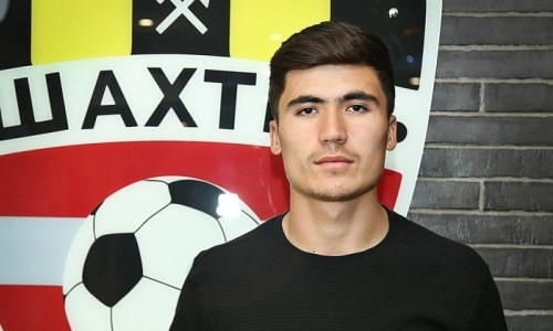 «Астана» нацелилась на форварда сборной Узбекистана из европейского клуба