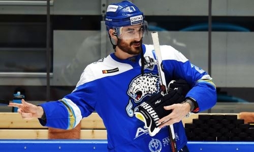 «Нетипичный для КХЛ легионер». В России продолжают восхищаться легендарным капитаном «Барыса»