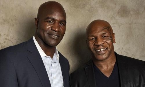 «Майк четко дал понять». Холифилд объяснил решение Тайсона драться с Джонсом вместо него