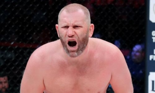 «Подлец! Любишь чужим женам под юбку смотреть». Харитонов разнес вступившегося за Яндиева экс-депутата