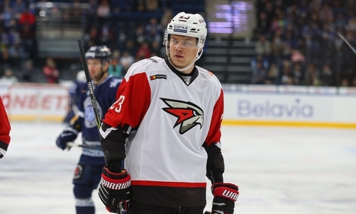 Нападающий «Авангарда» сделал заявление о предстоящей игре с «Барысом» в КХЛ