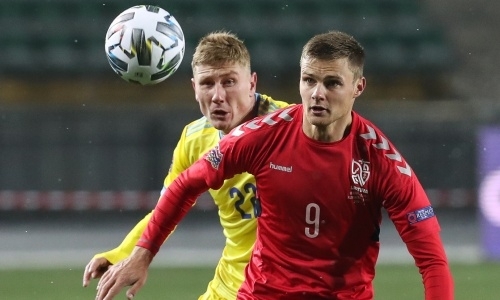 Отвернулся от мяча в решающий момент, непонятно что делал на поле, забивший был самым пассивным. Почему сборная Казахстана была в пять раз хуже Литвы