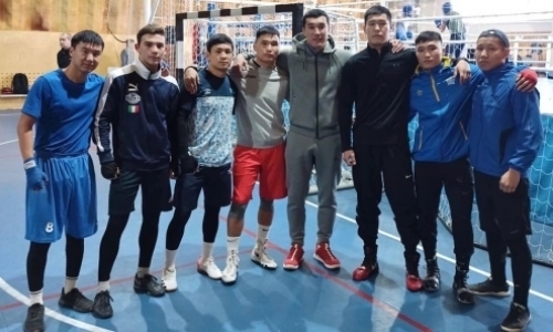 Олимпийский призер подготовил боксеров одной из областей к чемпионату Казахстана