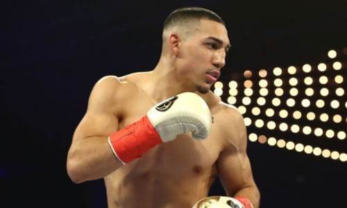 Теофимо Лопес назвал лучшего боксера года