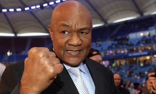 «Это временное безумие». Легендарный Джордж Форман дал прогноз на бой Майк Тайсон — Рой Джонс