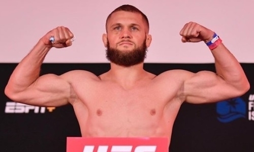 Следующий бой уроженца Казахстана в UFC перенесён