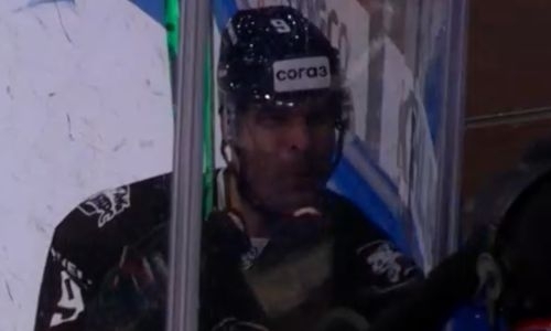 Форвард сборной Казахстана оформил хет-трик за 19 минут в КХЛ. Видео