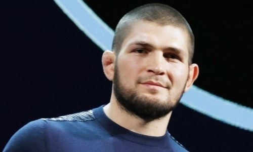 Чемпион UFC Хабиб Нурмагомедов показал фото в «аккуратном прикиде»