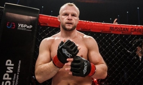 «Больше политическое решение». Шлеменко объяснил итог боя Тайсон — Джонс