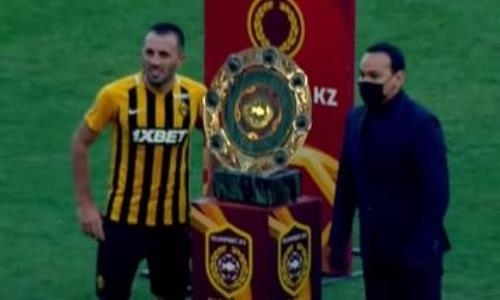 Как «Кайрату» вручали первое чемпионство за 16 лет. Видео