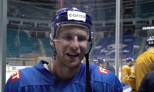 «Я приехал сюда, не зная чего ожидать». Новобранец «Барыса» провел первую тренировку с командой