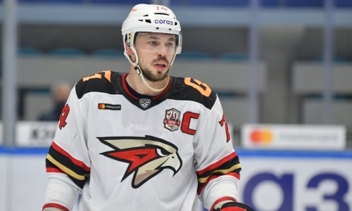 Без хоккеистов «Барыса». КХЛ определила лучших игроков ноября