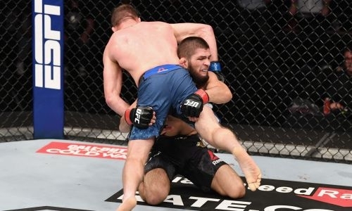 Хабиб Нурмагомедов назвал любимый болевой приём и перечислил самые опасные моменты в боях UFC