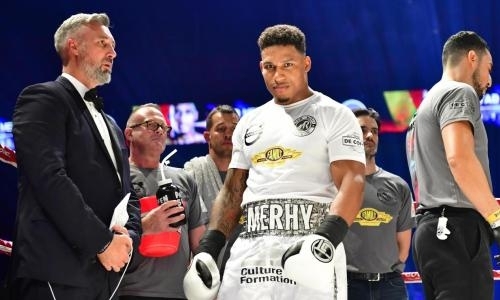 В команде «временного» чемпиона WBA отреагировали на назначение боя с Шуменовым