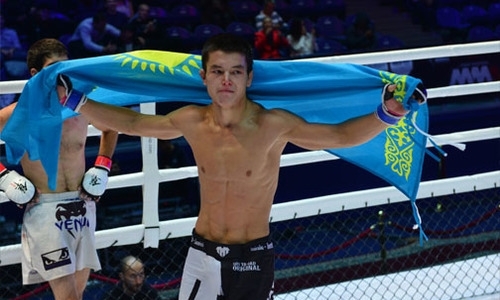 Становившийся лучшим бойцом чемпионата мира по MMA казахстанец сразится против киргизского файтера в промоушне Хабиба