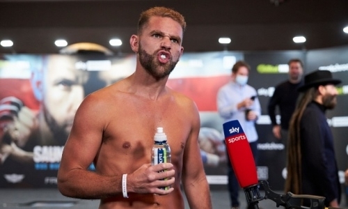 «Нужно перед ним снять шляпу». Сондерс объяснил причину отказа Головкина от боя с ним