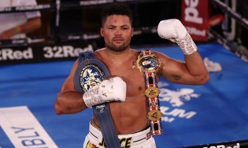 Тренировавшийся с Головкиным супертяж сразится с экс-чемпионом мира с 42 победами