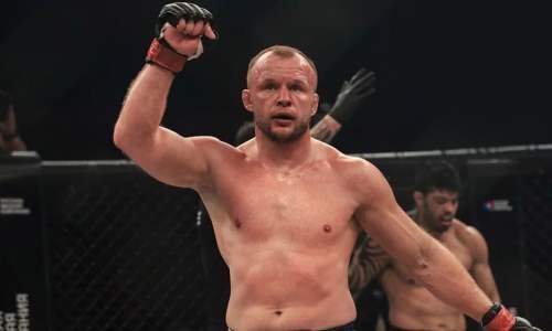 «Много кто от него бегает». Шлеменко согласился на бой со звездой UFC