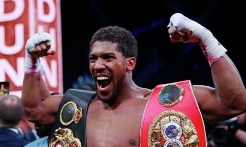 «Я тот ещё киллер». Джошуа пригрозил вырубить Пулева и уточнил раунд с нокаутом